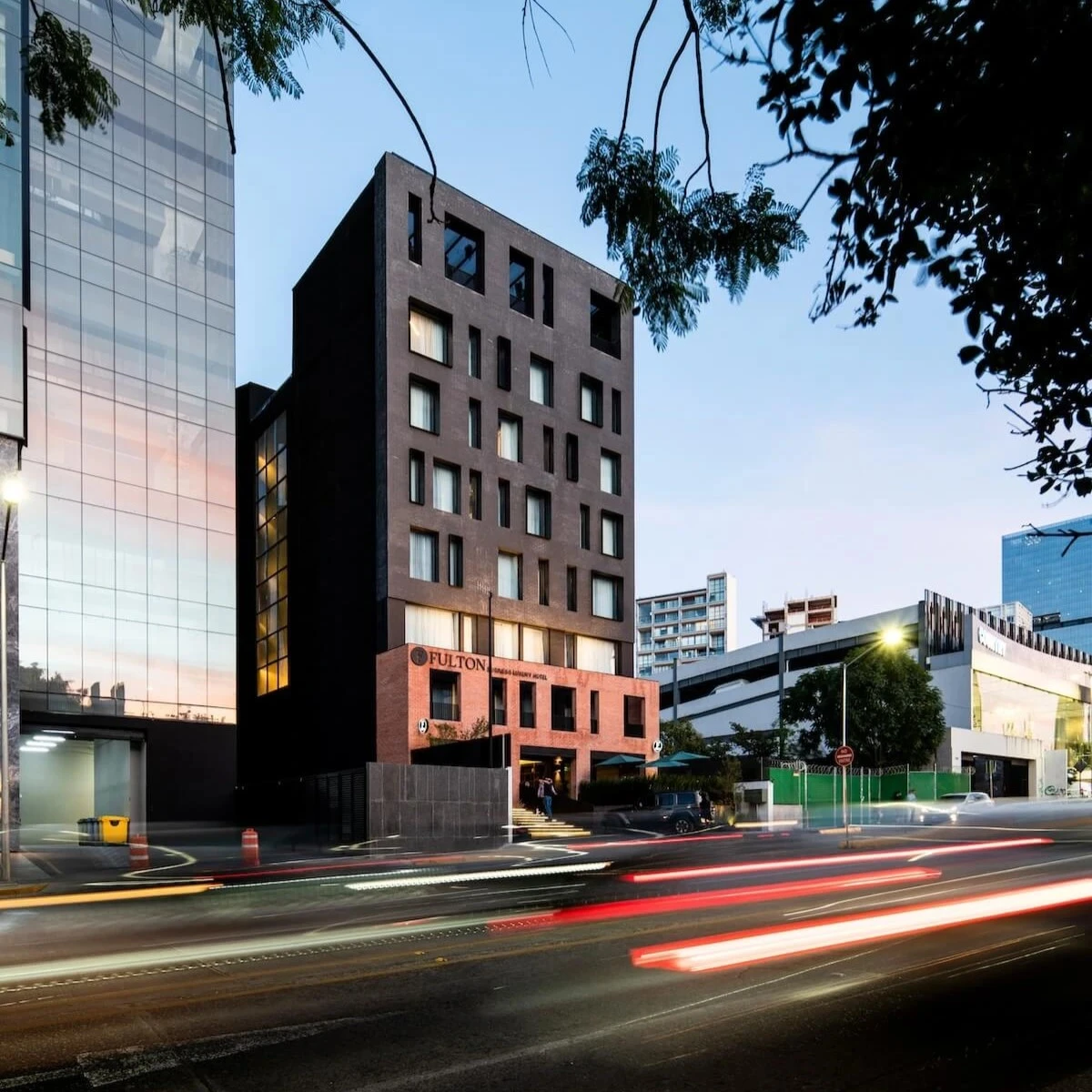 Fulton Business Luxury Hotel